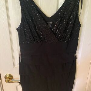 💕Black sleeveless dress perfect for any special occasion